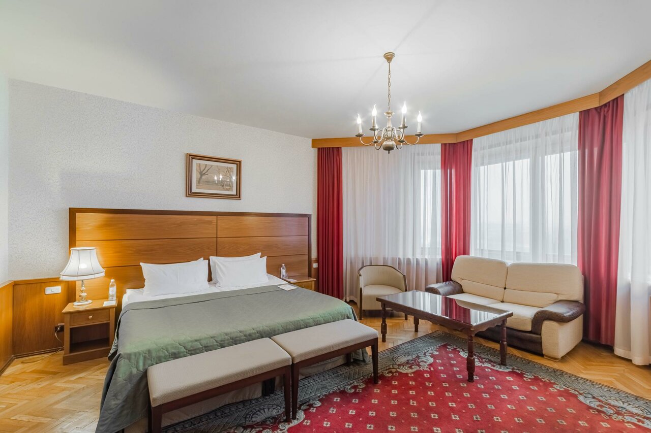 Гостиница Президент-Отель Москва-218