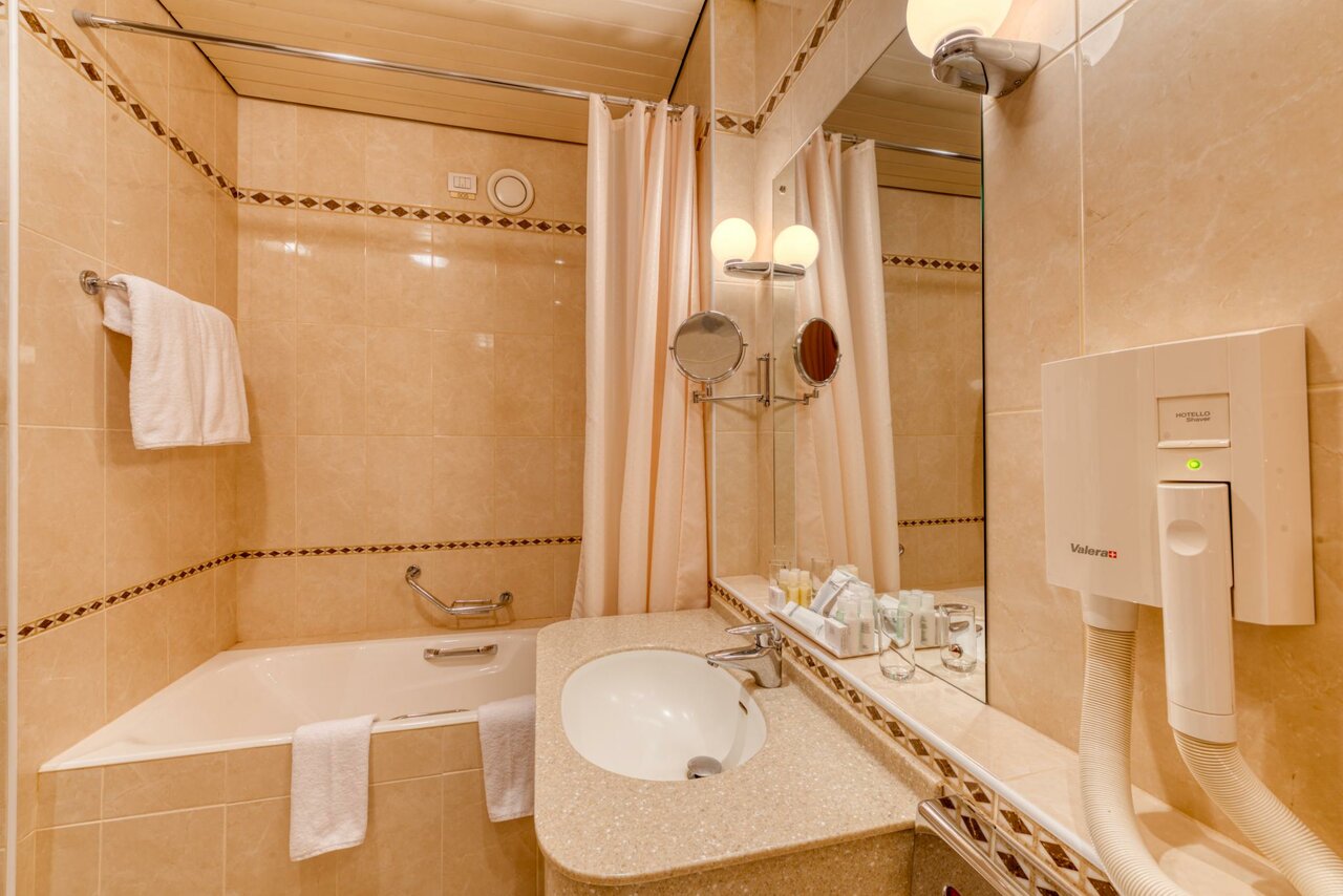 Гостиница Президент-Отель Москва-174