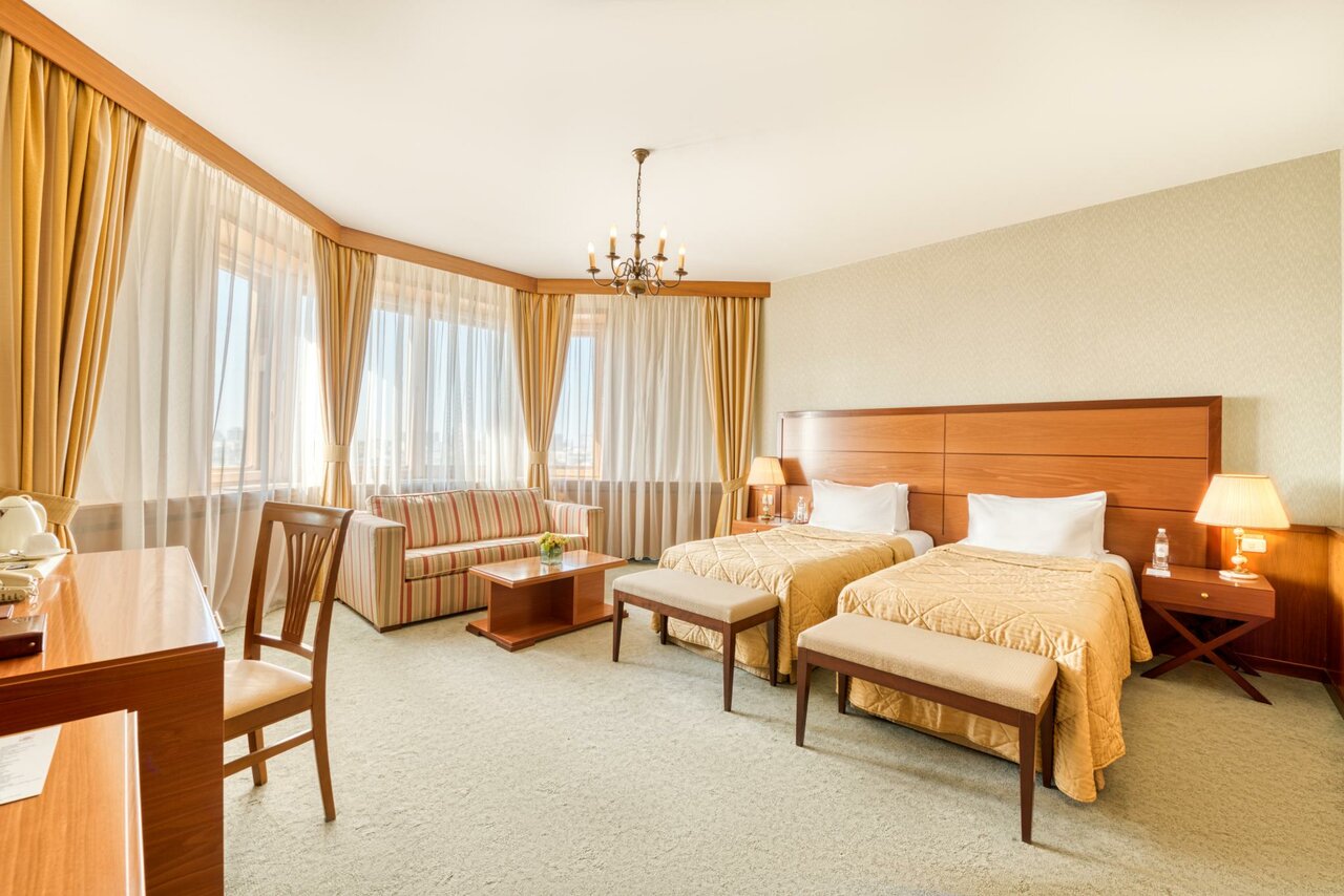 Гостиница Президент-Отель Москва-171