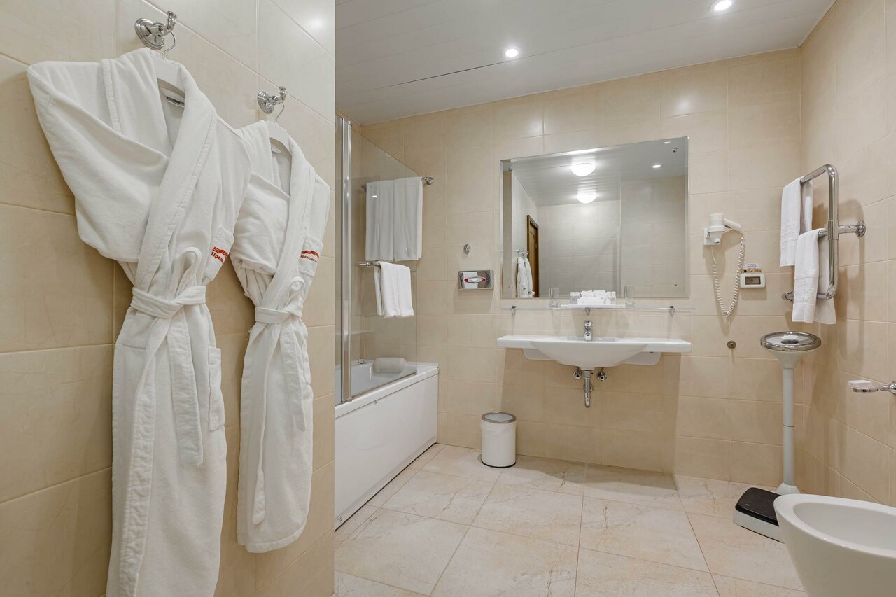 Гостиница Президент-Отель Москва-121