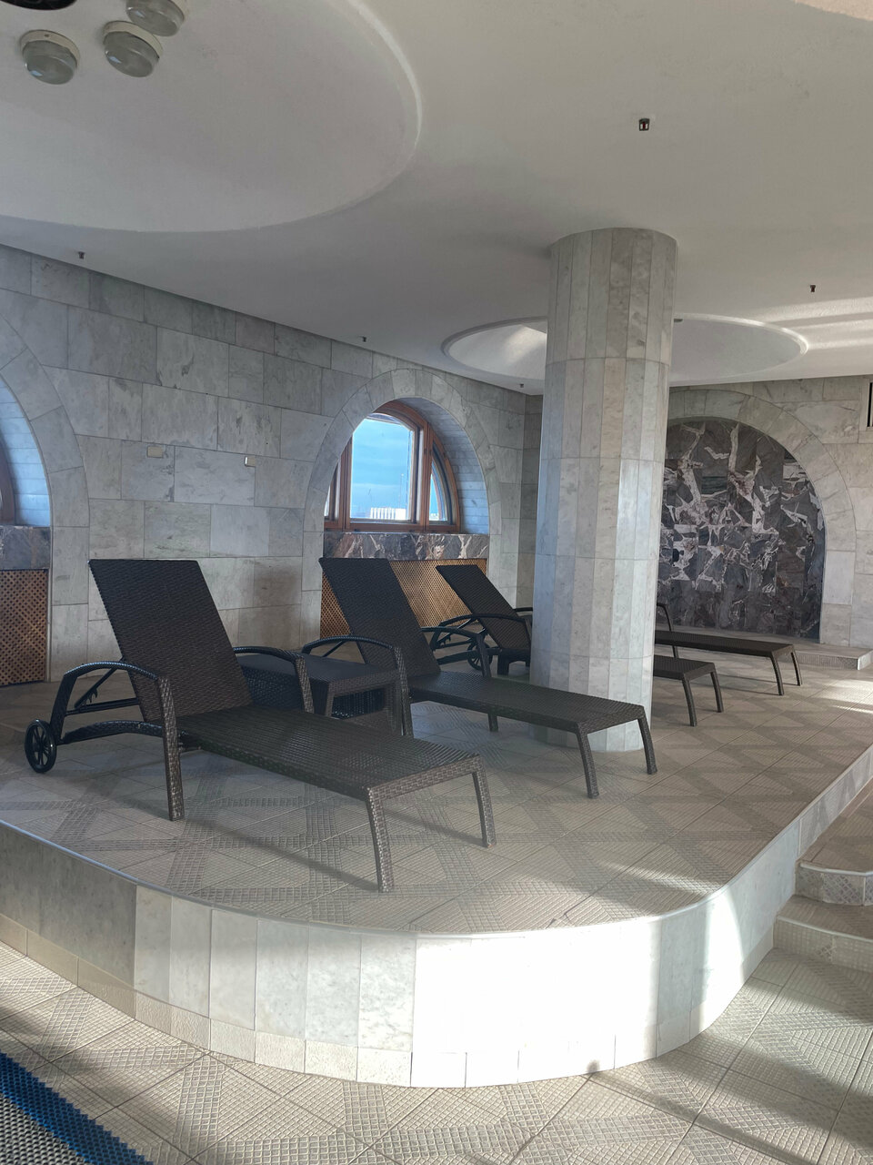 Гостиница Президент-Отель Москва-119