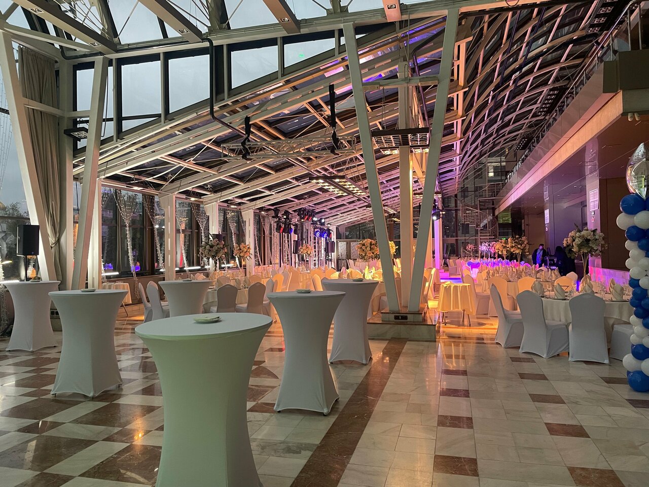 Гостиница Президент-Отель Москва-105