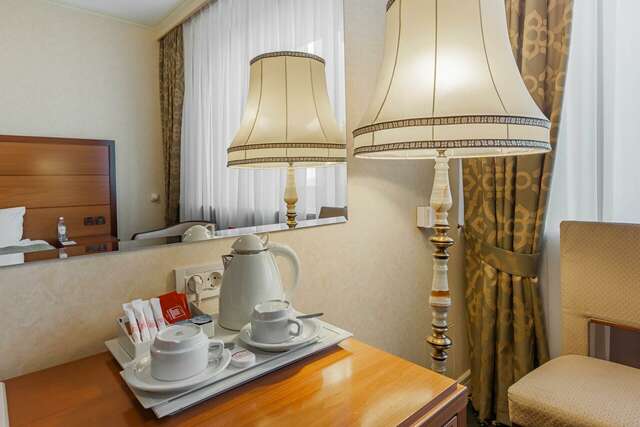 Гостиница Президент-Отель Москва-74