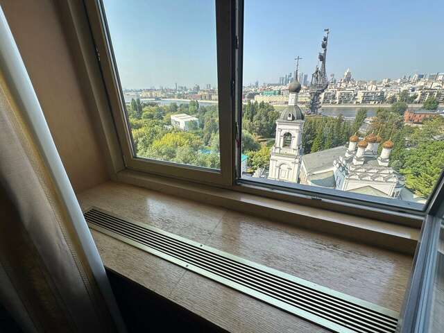 Гостиница Президент-Отель Москва-185