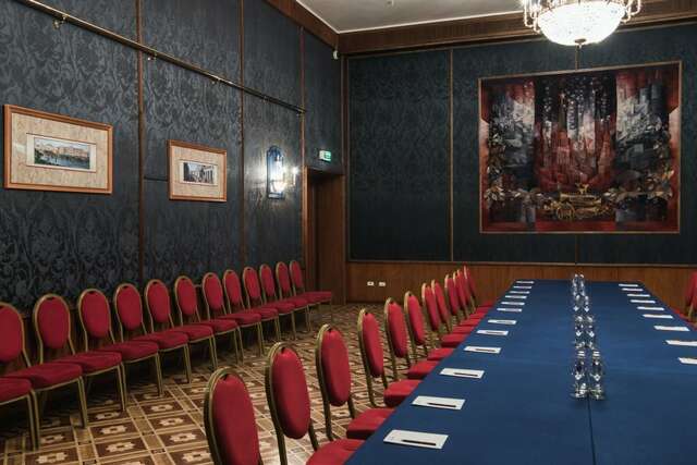 Гостиница Президент-Отель Москва-220