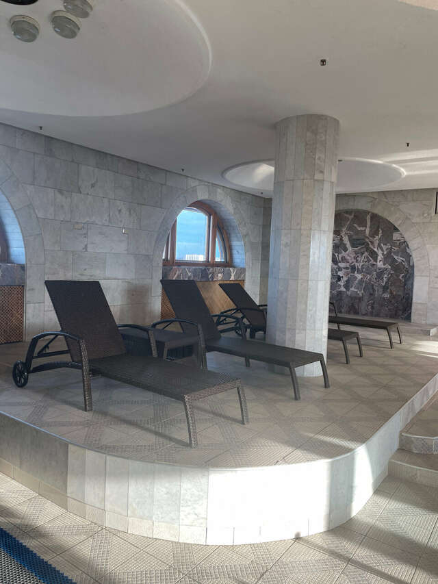 Гостиница Президент-Отель Москва-118