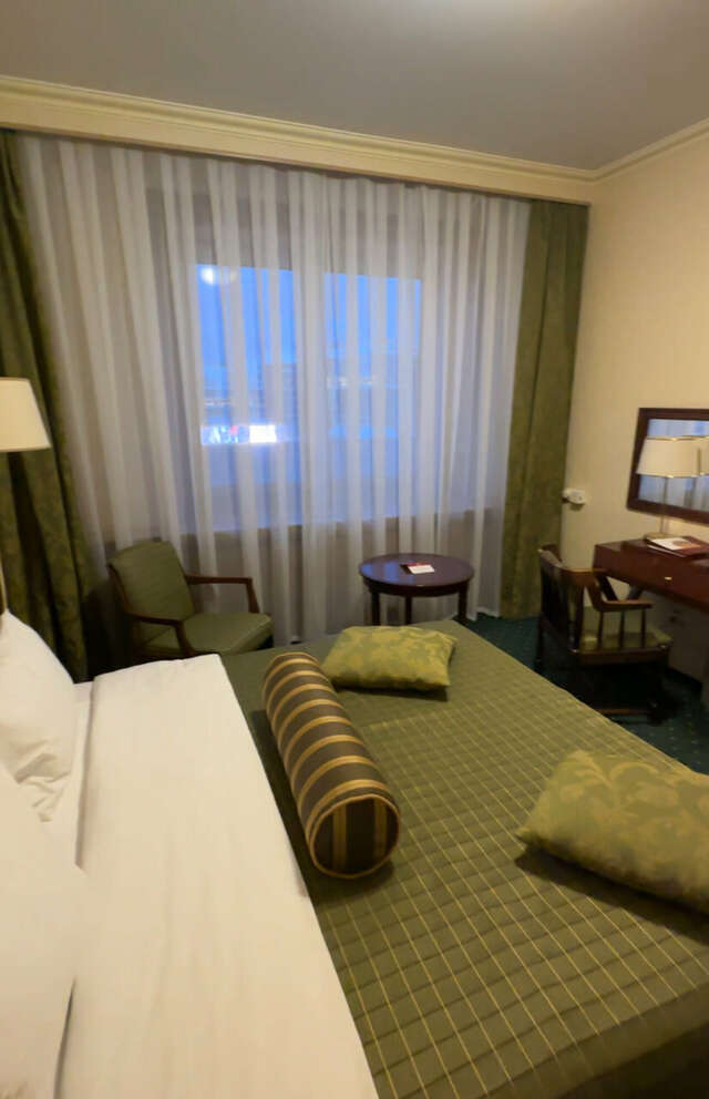 Гостиница Президент-Отель Москва-146