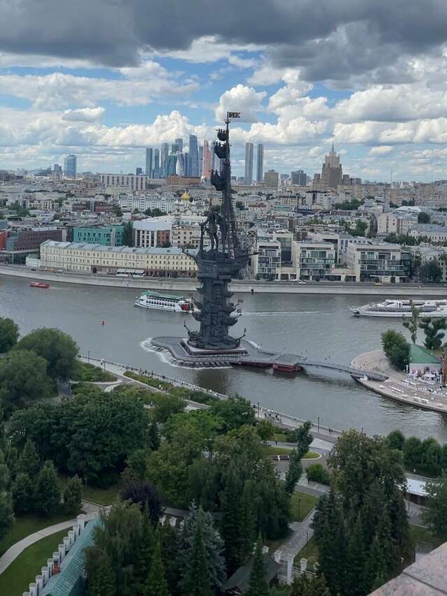 Гостиница Президент-Отель Москва-182