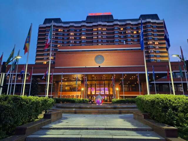 Гостиница Президент-Отель Москва-164